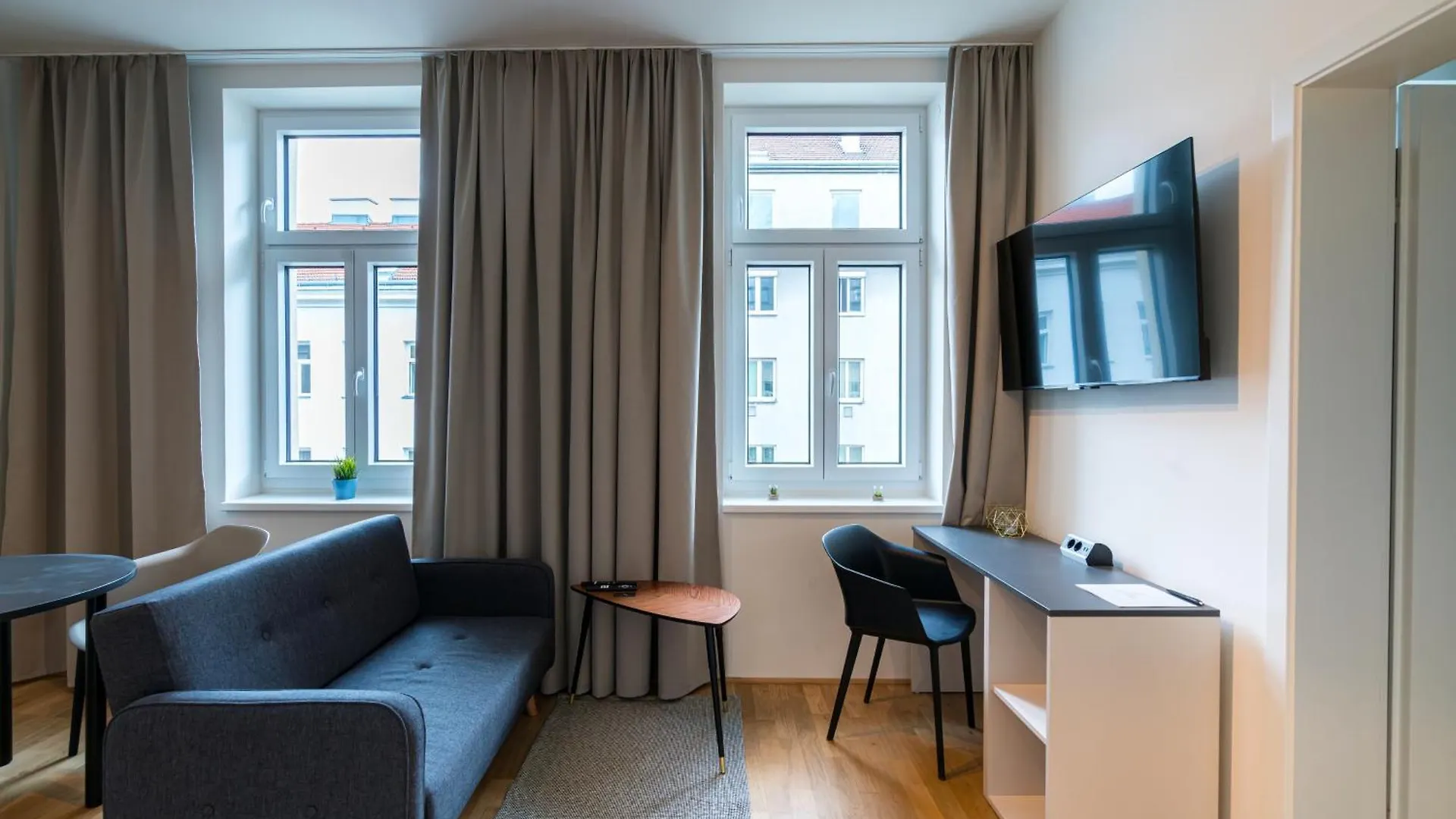 Vienna Residence, Stuwerviertel - Exhibition Center מלון דירות